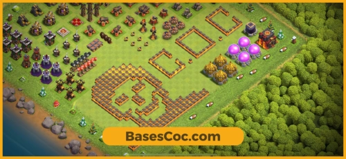 TH10 troll Base