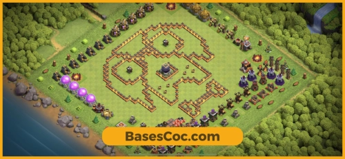 TH10 troll Base