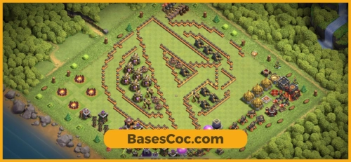 TH10 troll Base