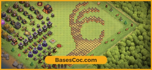 TH10 troll Base