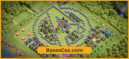 TH12 troll Base