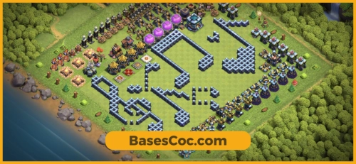 TH13 troll Base