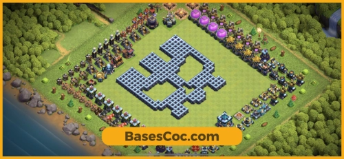 TH13 troll Base