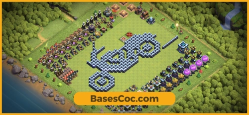 TH13 troll Base