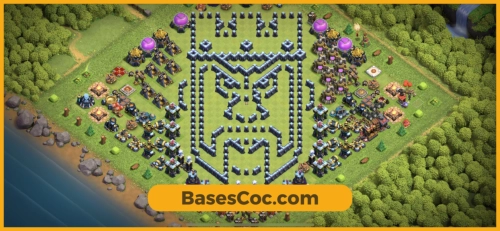 TH13 troll Base